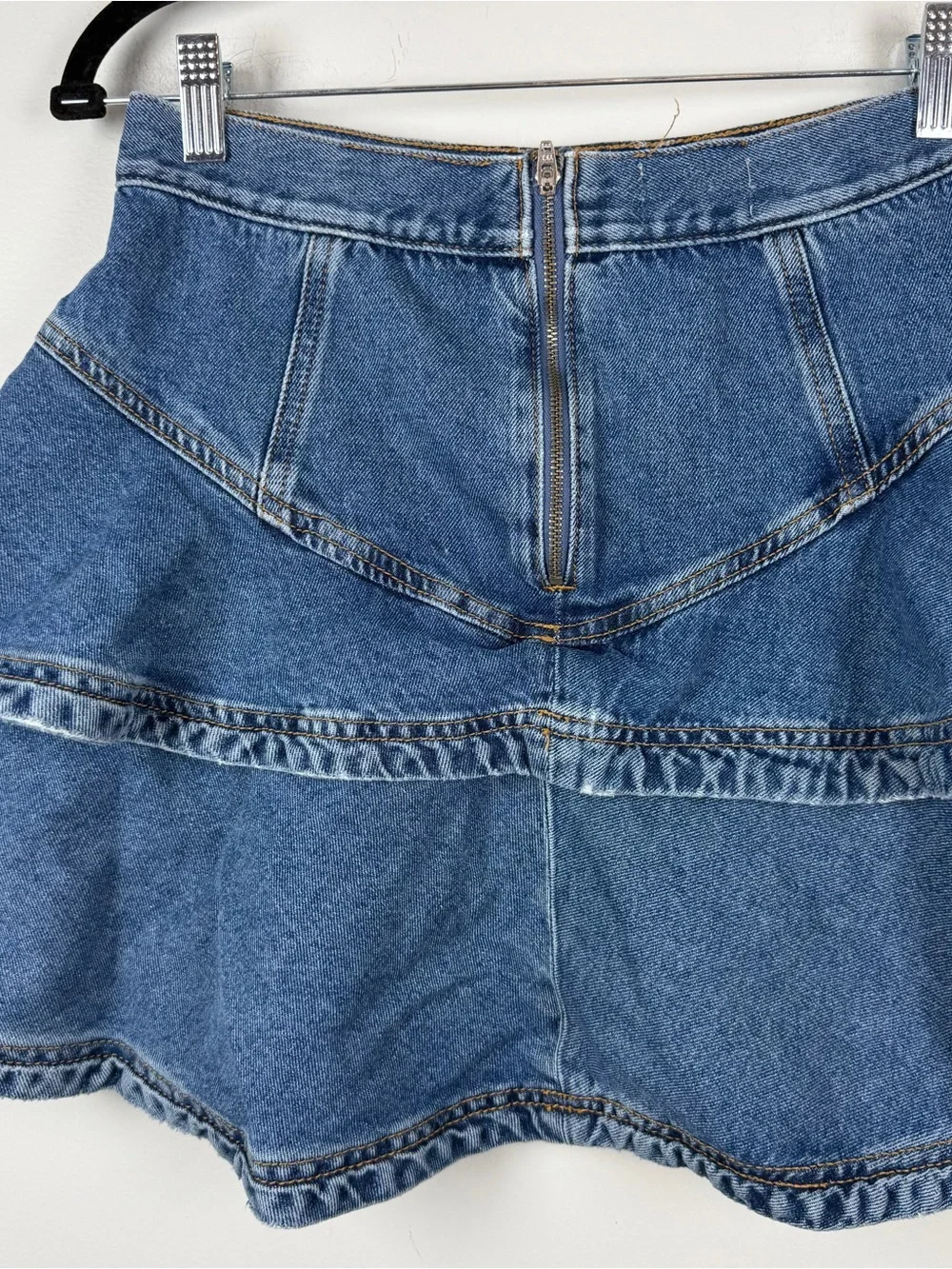 Pilcro Anthropology Yoked Ruffle Mini Denim Blue Jean Western Skirt Size 6